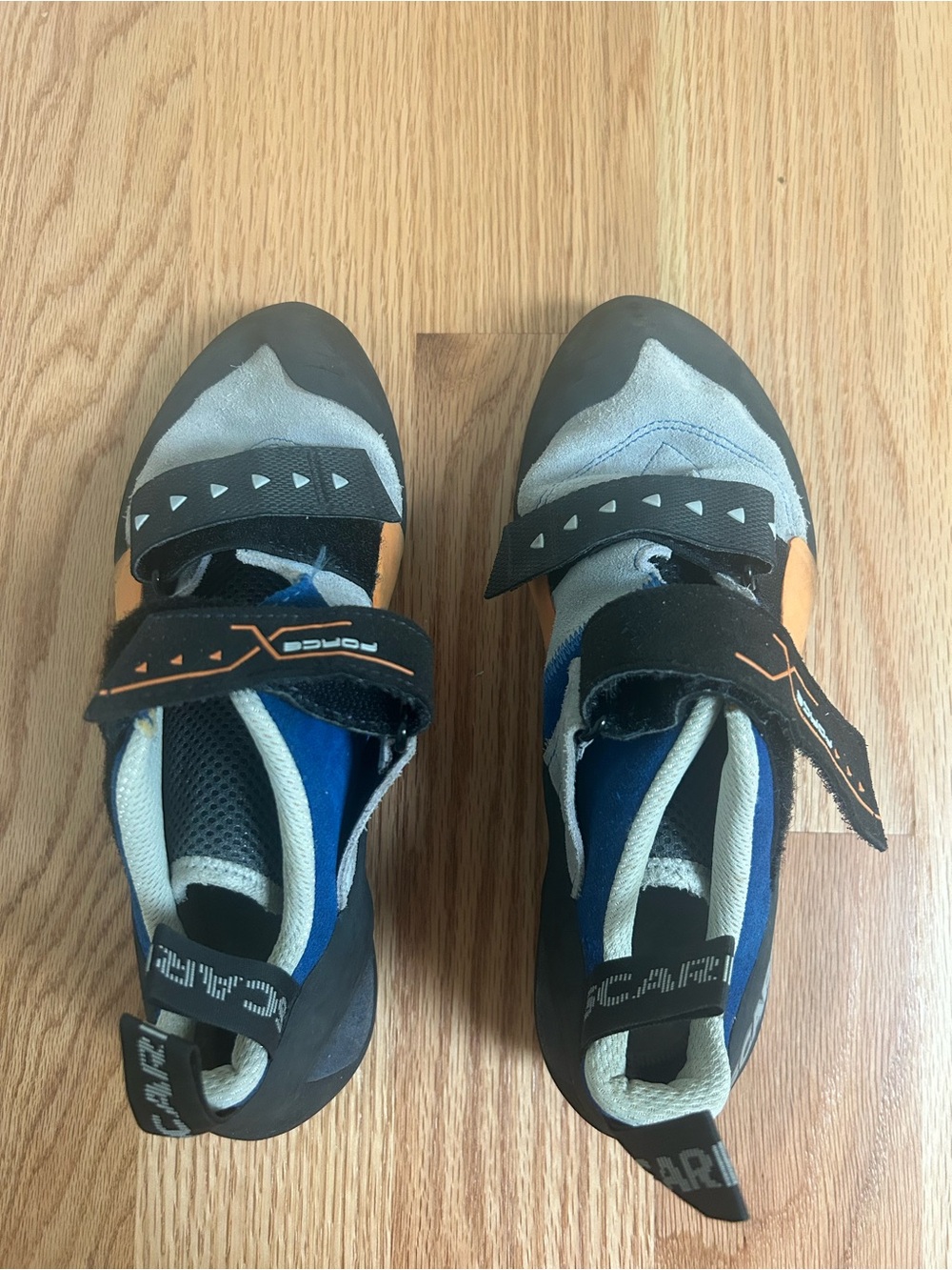 Women’s Scarpa Climbing Shoes size 8